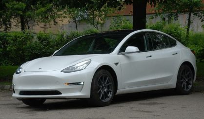 Tesla Model 3 2018