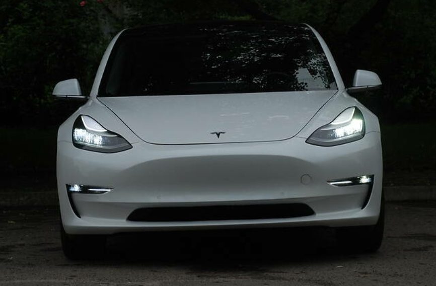 Tesla Model 3 2018