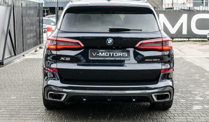 BMW X5 2019