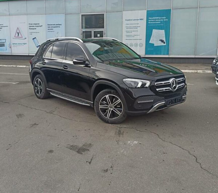 Mercedes-Benz GLE 300 2020