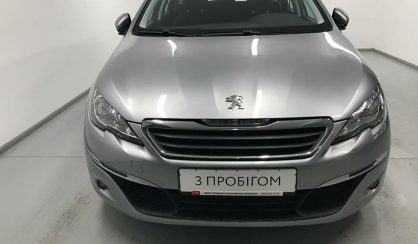 Peugeot 308 2016