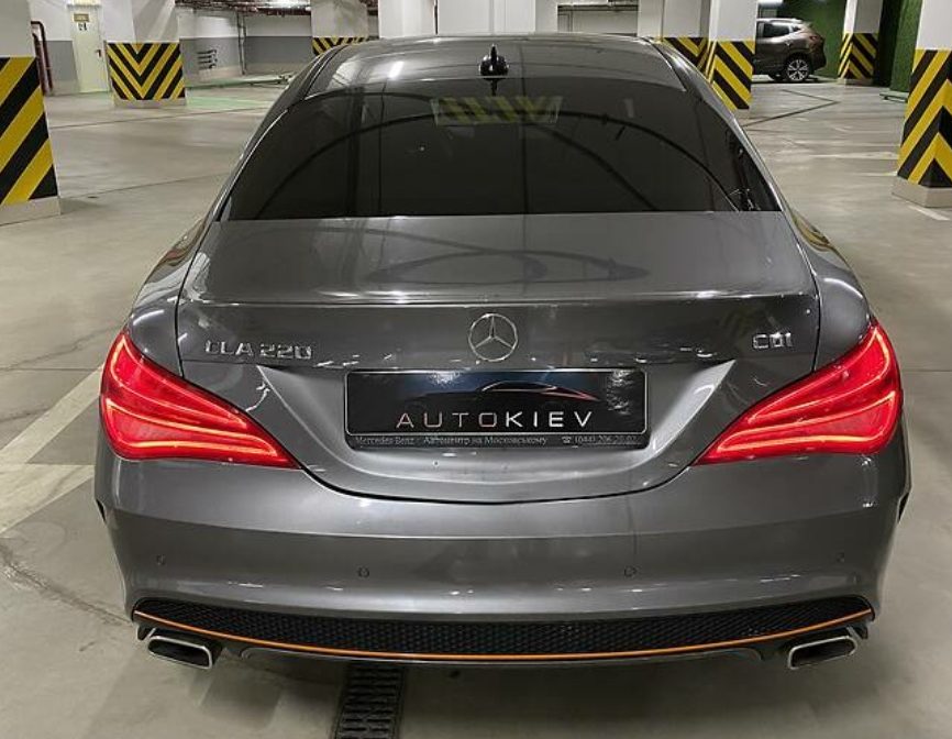 Mercedes-Benz CLA 220 2015