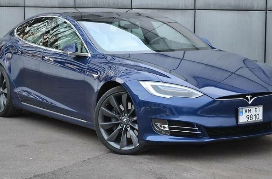 Tesla Model S 2017