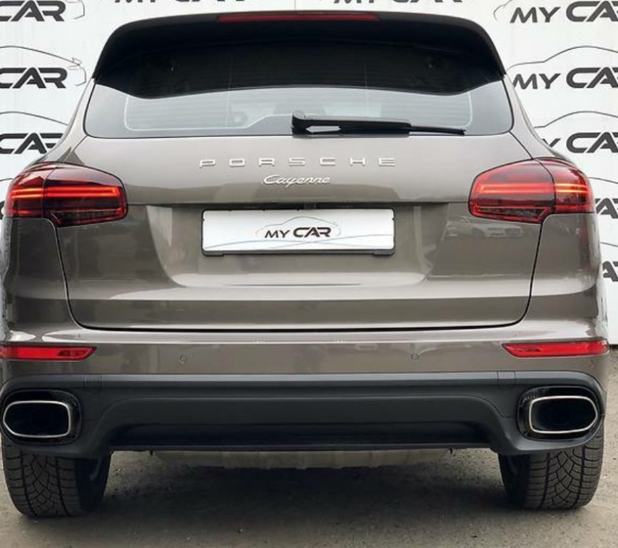 Porsche Cayenne 2015