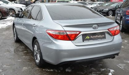 Toyota Camry 2015