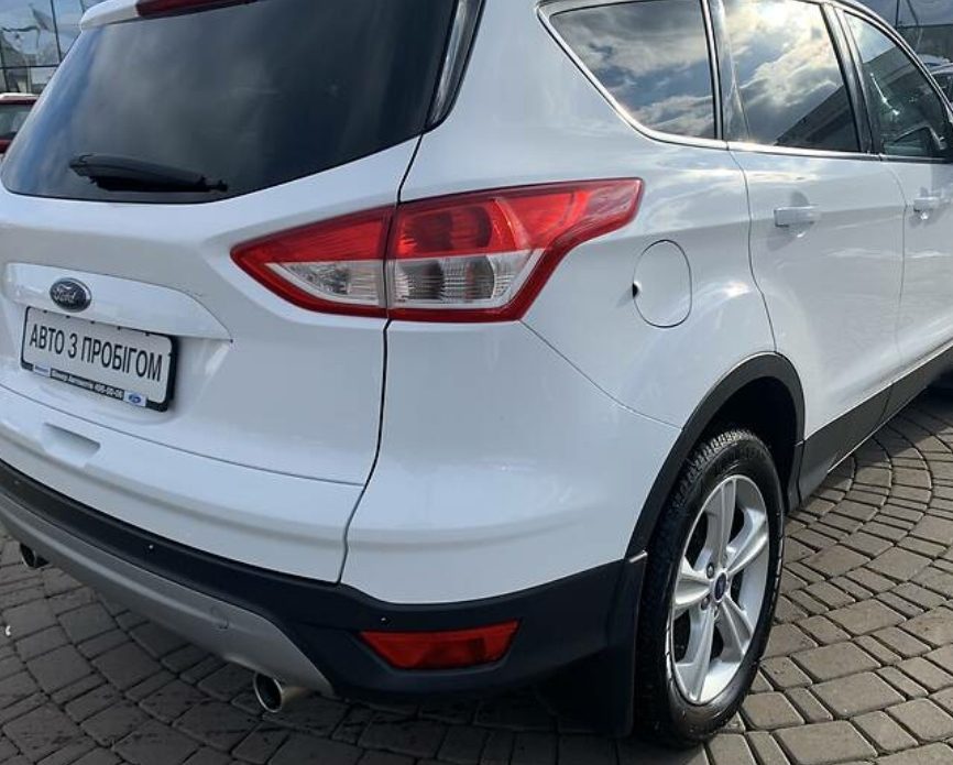 Ford Kuga 2016