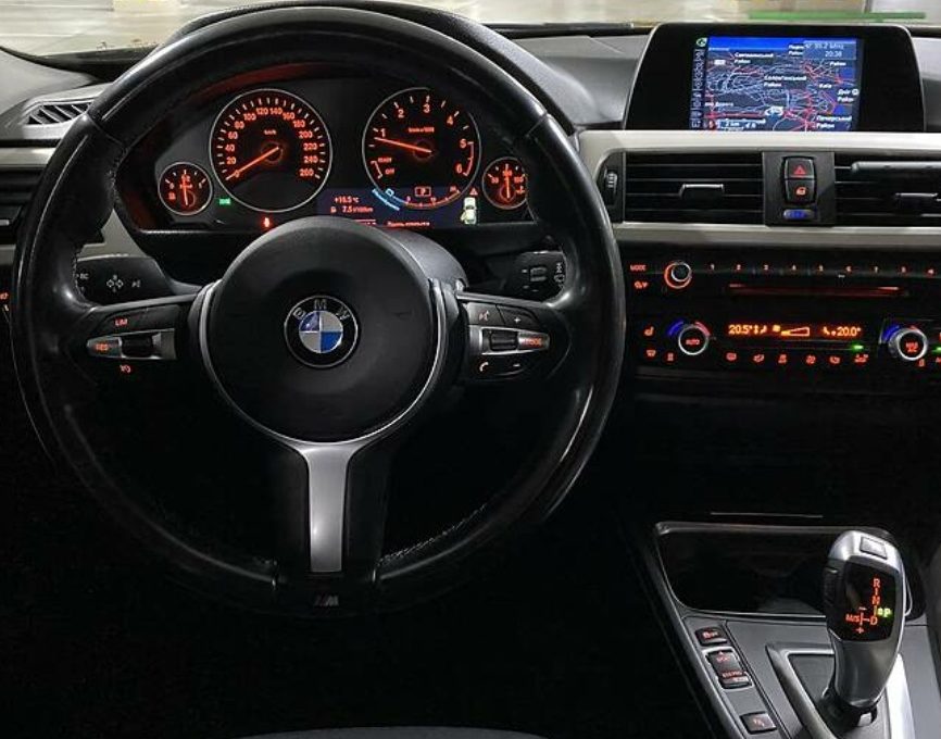 BMW 320 2014