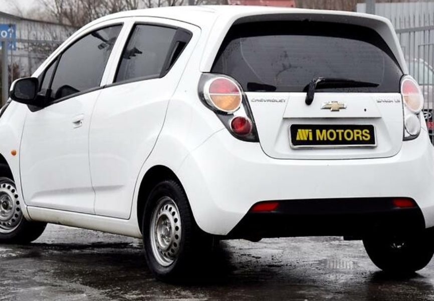 Chevrolet Spark 2011