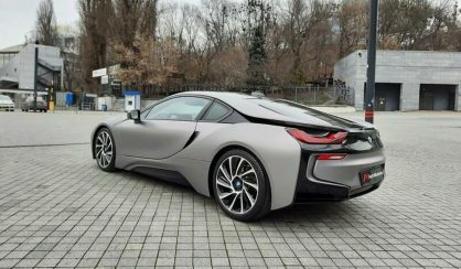 BMW I8 2015