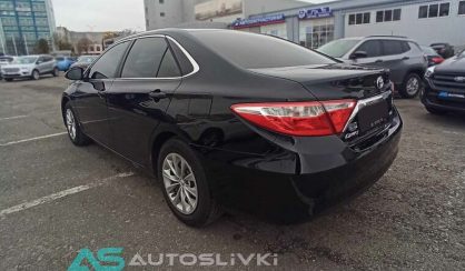 Toyota Camry 2015