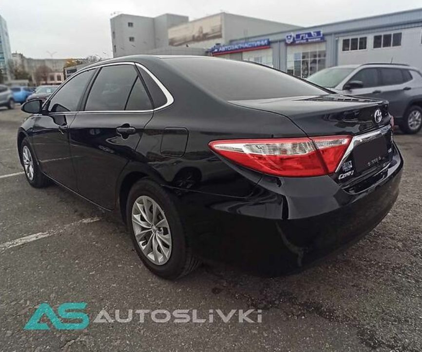 Toyota Camry 2015