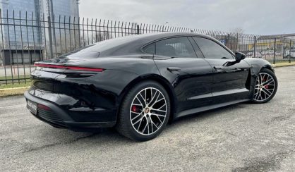 Porsche Taycan 2020