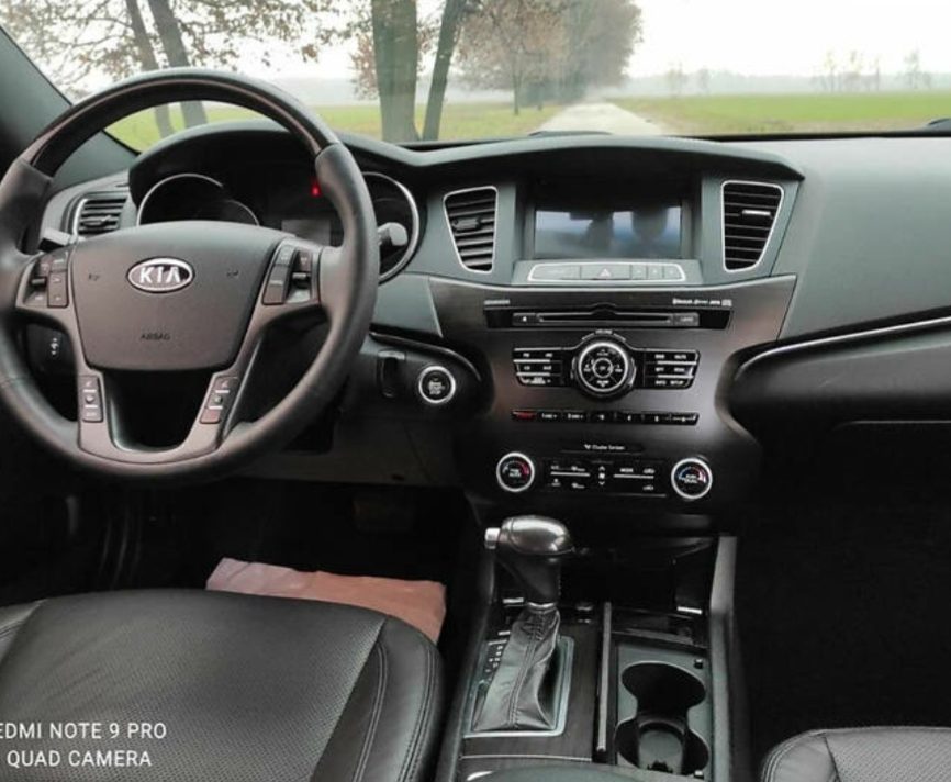 Kia K7 2011