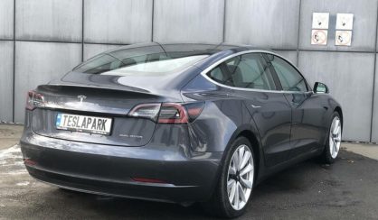 Tesla Model 3 2018