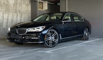 BMW 750 2017