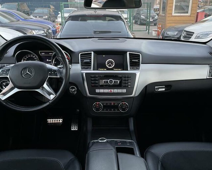 Mercedes-Benz ML 350 2012