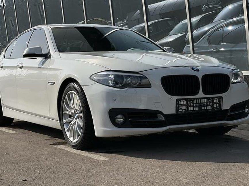 BMW 528 2016