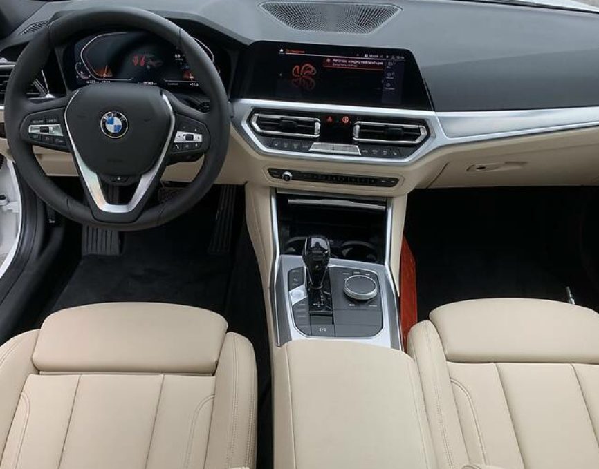 BMW 330 2019