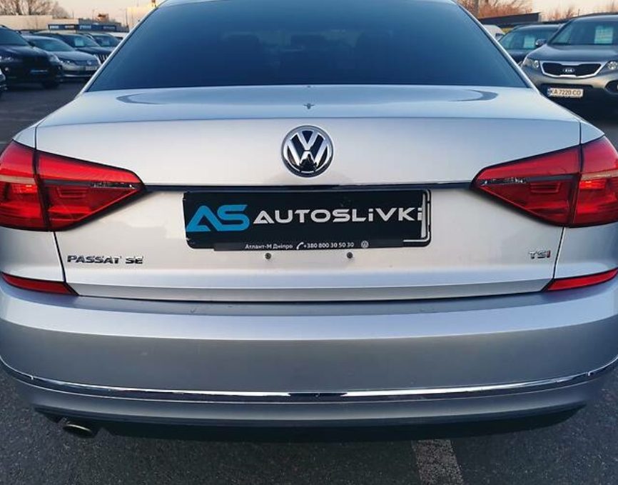 Volkswagen Passat B8 2015