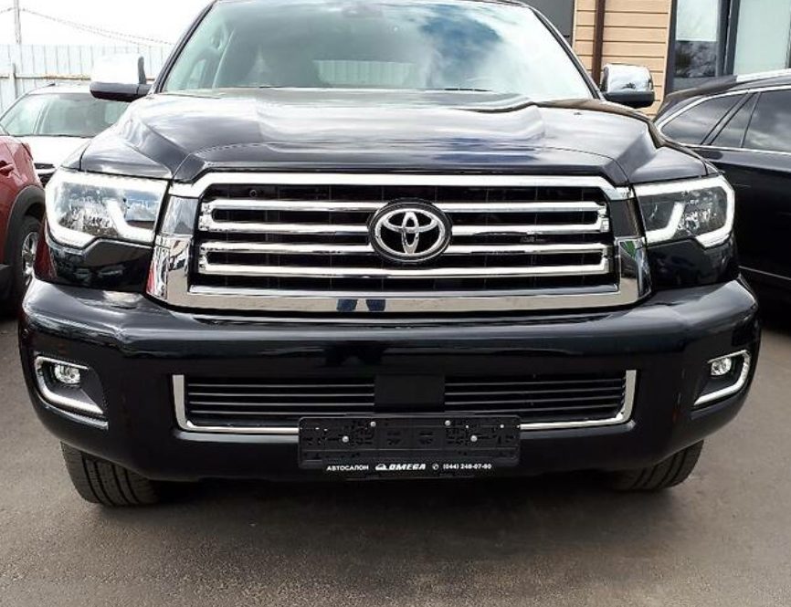 Toyota Sequoia 2020