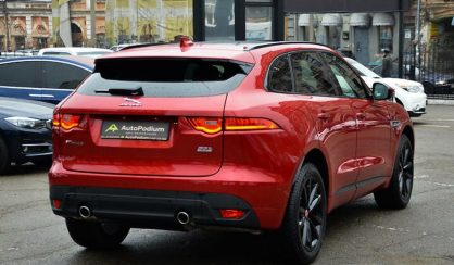 Jaguar F-Pace 2016