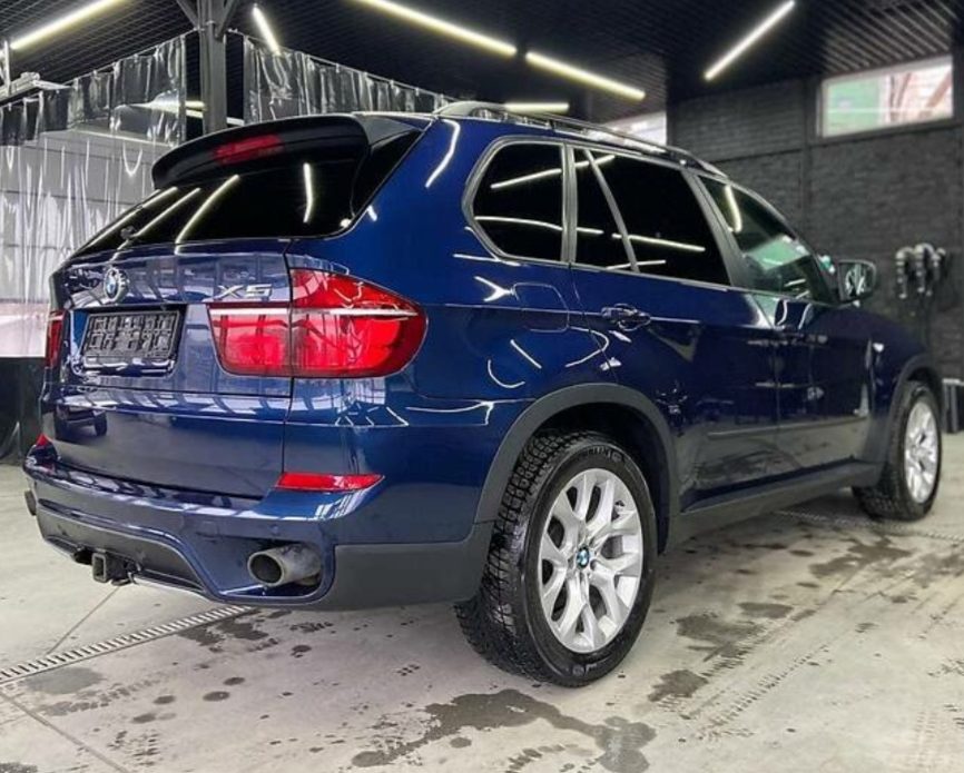 BMW X5 2011