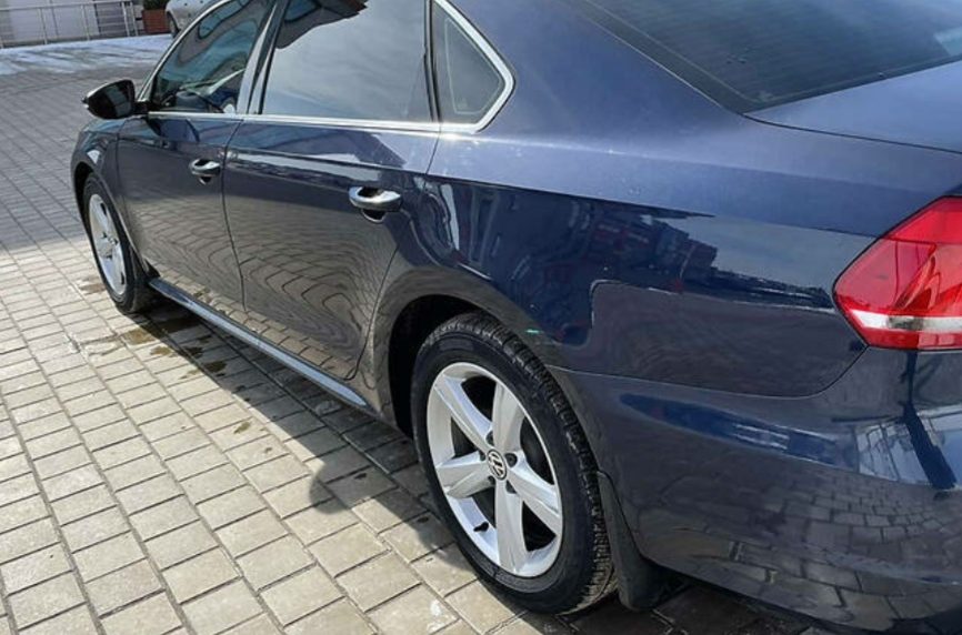 Volkswagen Passat B7 2012