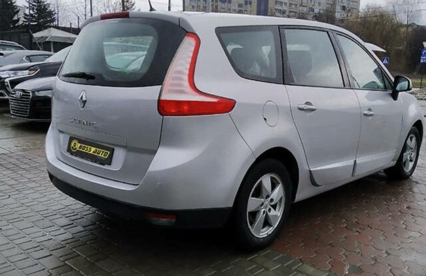 Renault Scenic 2009