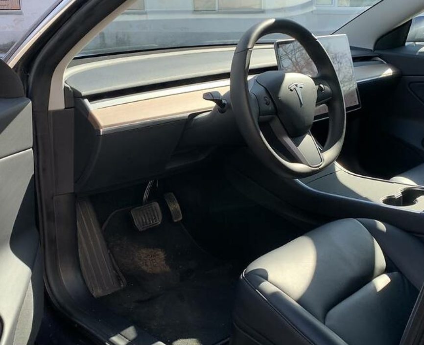 Tesla Model 3 2019