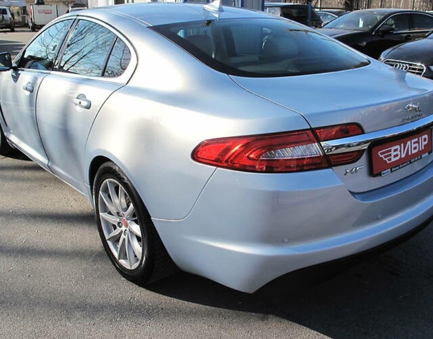 Jaguar XF 2014