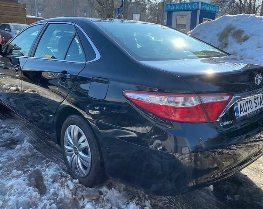 Toyota Camry 2015