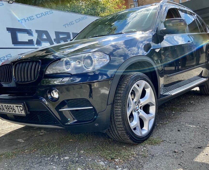 BMW X5 2011