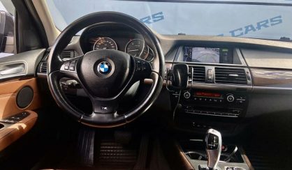 BMW X5 2011