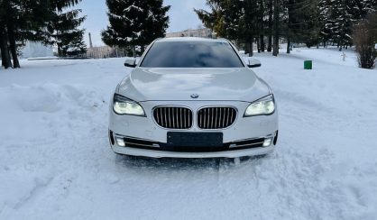 BMW 740 2013