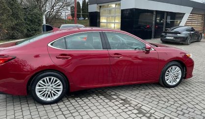 Lexus ES 330 2017