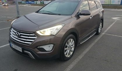 Hyundai Grand Santa Fe 2015