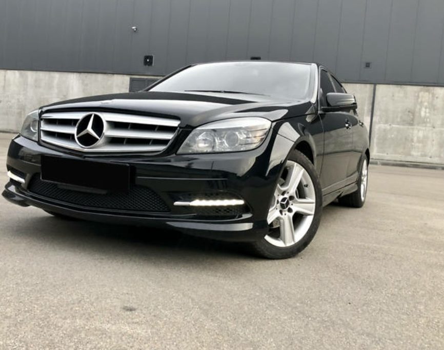 Mercedes-Benz C 300 2011