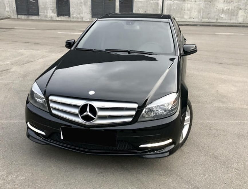 Mercedes-Benz C 300 2011