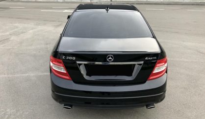 Mercedes-Benz C 300 2011