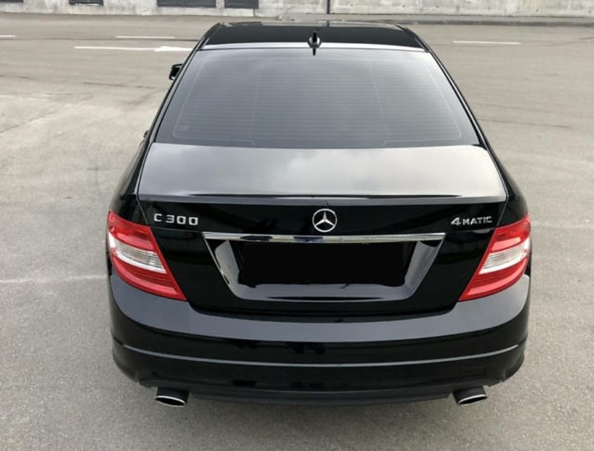 Mercedes-Benz C 300 2011