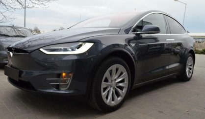 Tesla Model X 2016