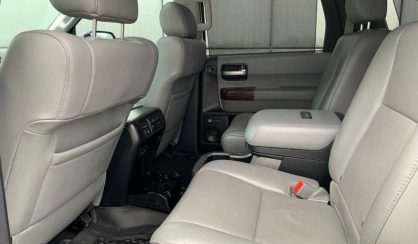 Toyota Sequoia 2013