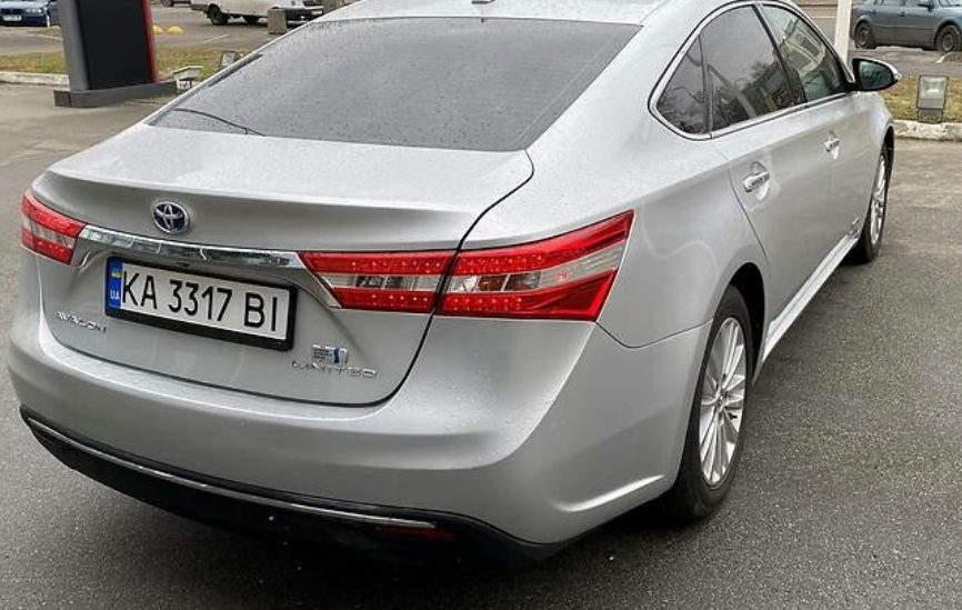 Toyota Avalon 2013