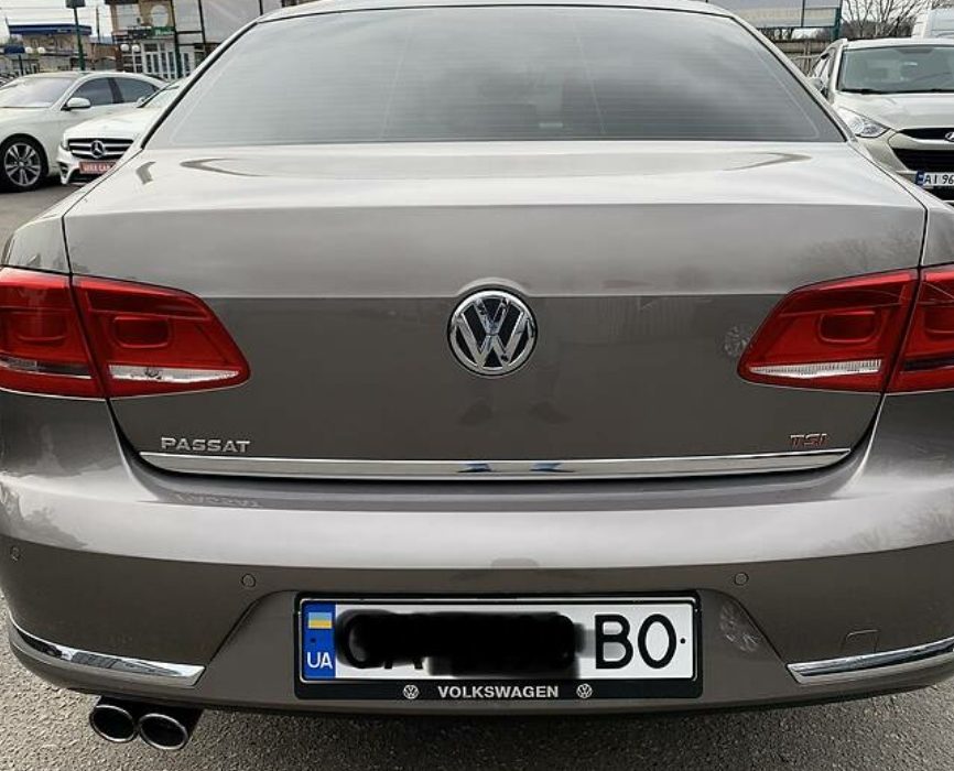 Volkswagen Passat B7 2012