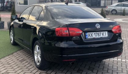 Volkswagen Jetta 2011