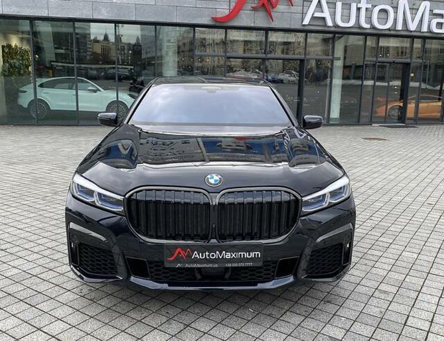 BMW 750 2019