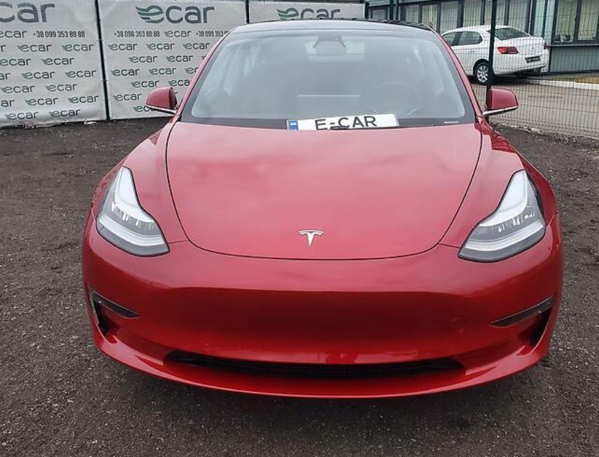 Tesla Model 3 2020