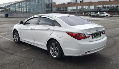 Hyundai Sonata 2013