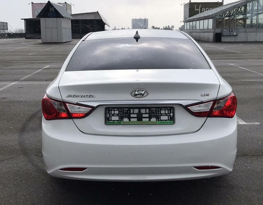 Hyundai Sonata 2013