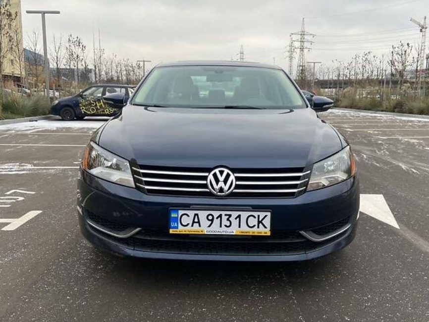 Volkswagen Passat B7 2012